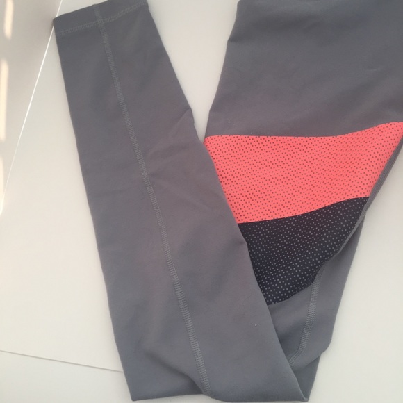 Under armour grey gym workout pants leggings XS - Picture 4 of 11